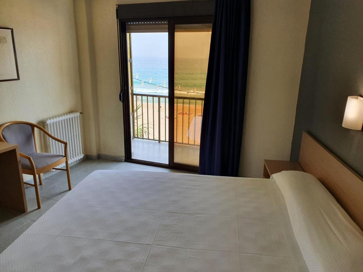 Hotel Bilbaino Бенидорм Экстерьер фото