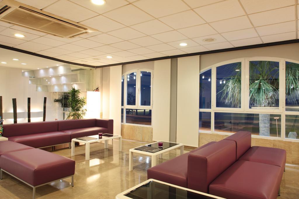 Hotel Bilbaino Бенидорм Экстерьер фото
