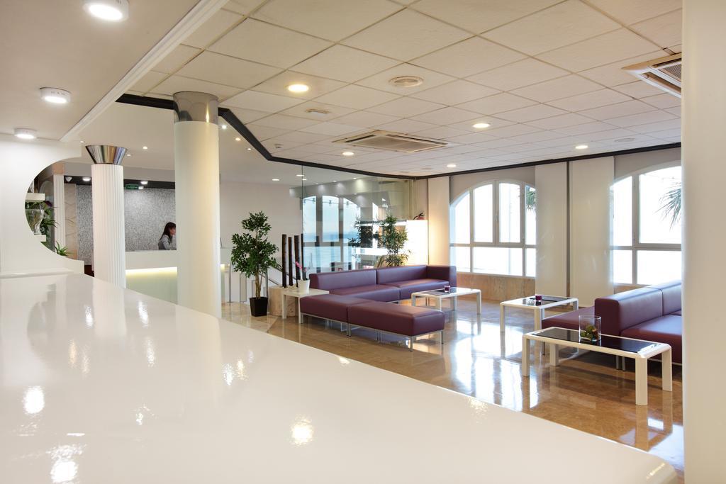 Hotel Bilbaino Бенидорм Экстерьер фото