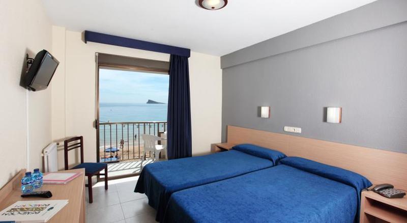 Hotel Bilbaino Бенидорм Экстерьер фото