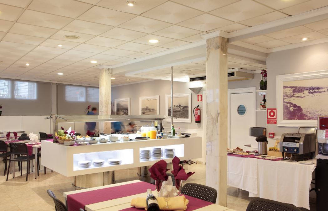 Hotel Bilbaino Бенидорм Экстерьер фото